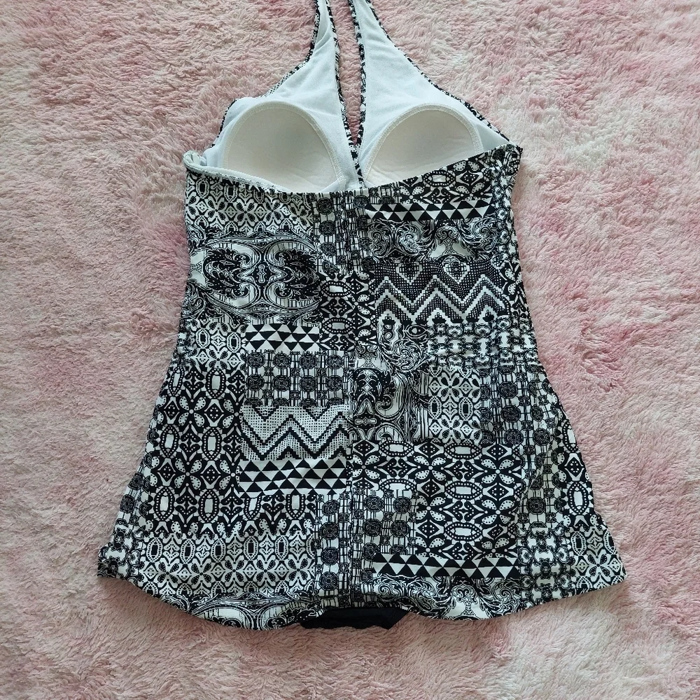 Aqua Couture Halter Swimsuit Dress Size Large‎